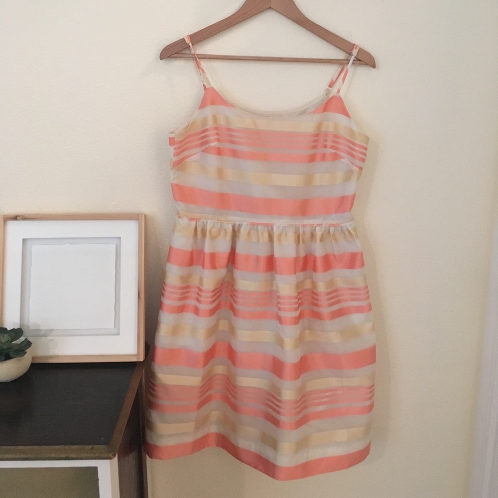 Like new! J Crew Pink and gold striped dress
